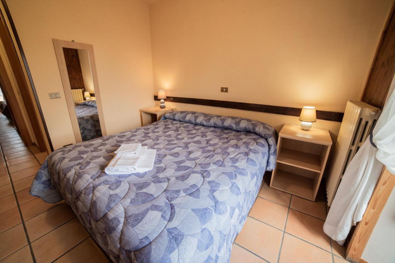 Dimora Fresilia Casa Vacanze Opi Buitenkant foto