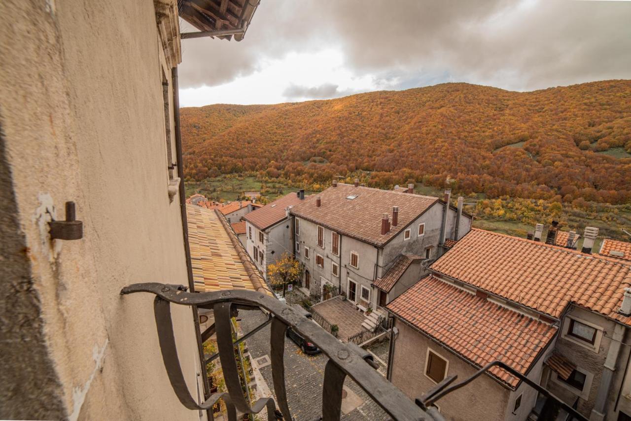 Dimora Fresilia Casa Vacanze Opi Buitenkant foto