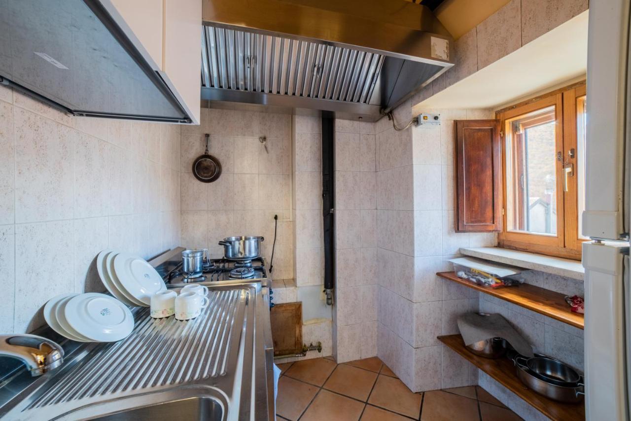 Dimora Fresilia Casa Vacanze Opi Buitenkant foto